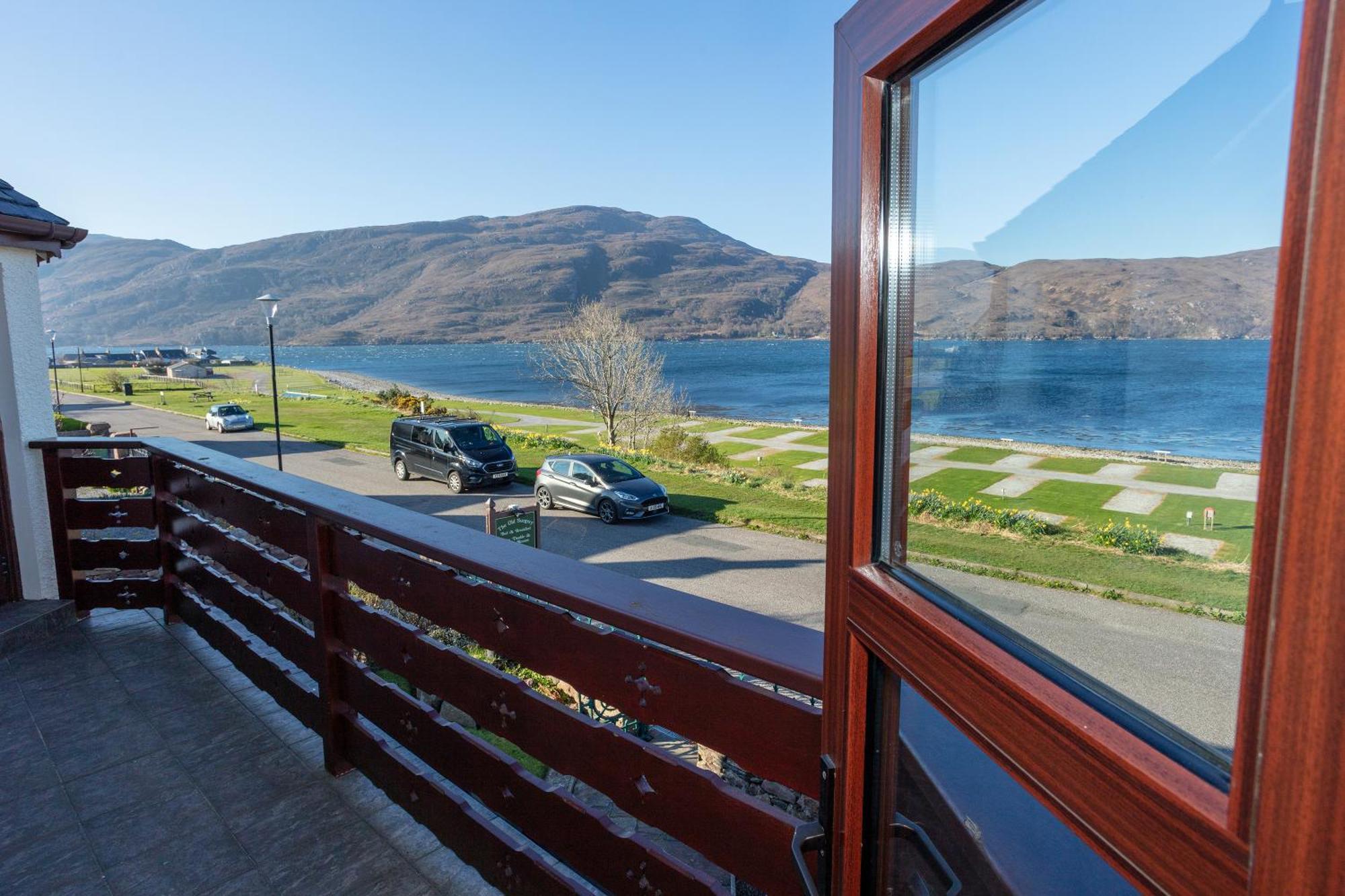 Old Surgery Guest House Ullapool Exterior foto